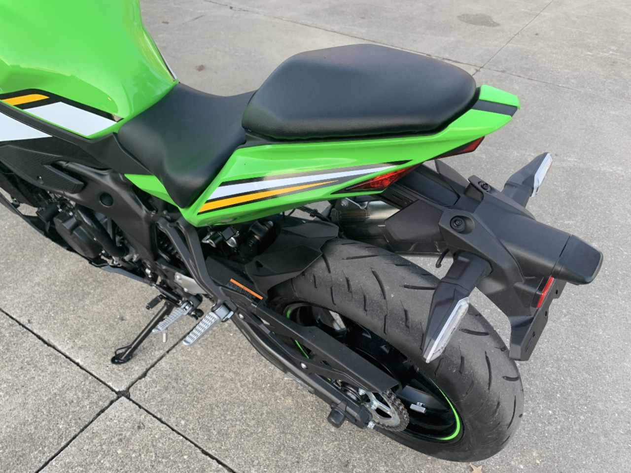 2025 Kawasaki Ninja ZX-4RR KRT EDITION w/ABS